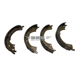 REAR BRAKE SHOE SET-INNOVA 2005-2015