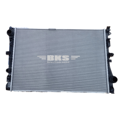 ENGINE COOLING RADIATOR 0995002103 0995007303 A0995002103 A0995007303 COMPATIBLE WITH MERCEDES-BENZ C-CLASS (W205) & E-CLASS (W213) & GLC (X253)